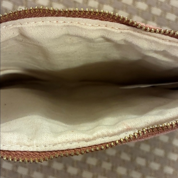 Sezane Pink Velvet pouch - Picture 4 of 6